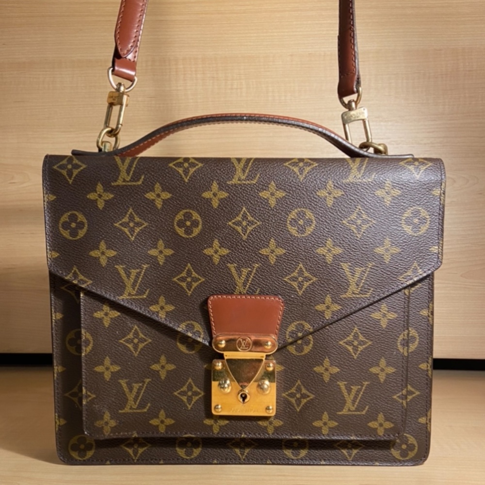 *Vintage* Louis Vuitton Monceau Monogram Leather